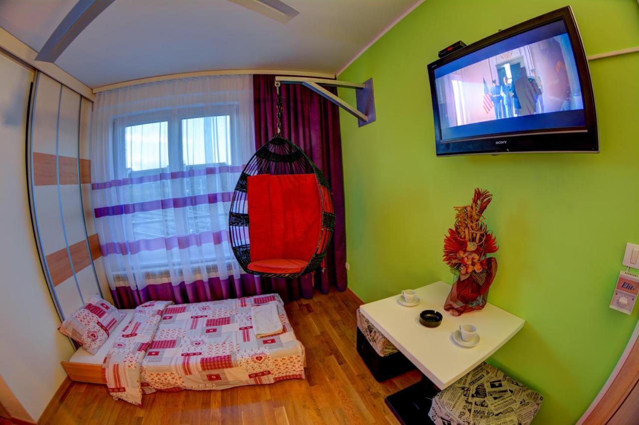 Rooms And Apartments S Belgrad Exterior foto